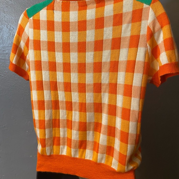 No label, orange and cream gingham pattern sweater - Picture 12 of 15